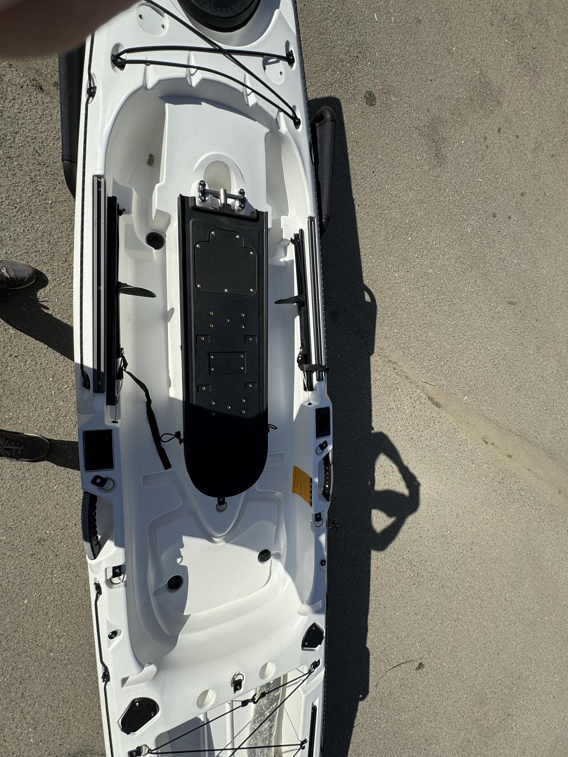 Каяк Liker Angler 4.3 , одноместная модель посадки "sit-on-top" | Интернет-магазин MIXKAYAK