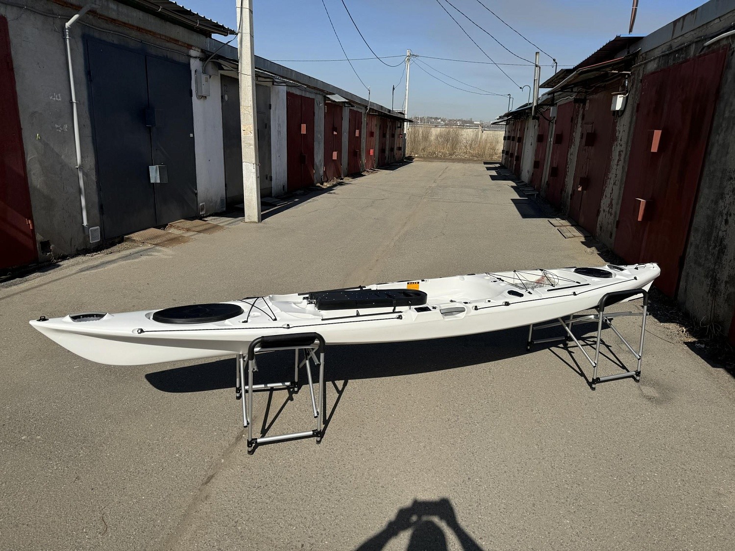 Каяк Liker Angler 4.3 , одноместная модель посадки "sit-on-top" | Интернет-магазин MIXKAYAK